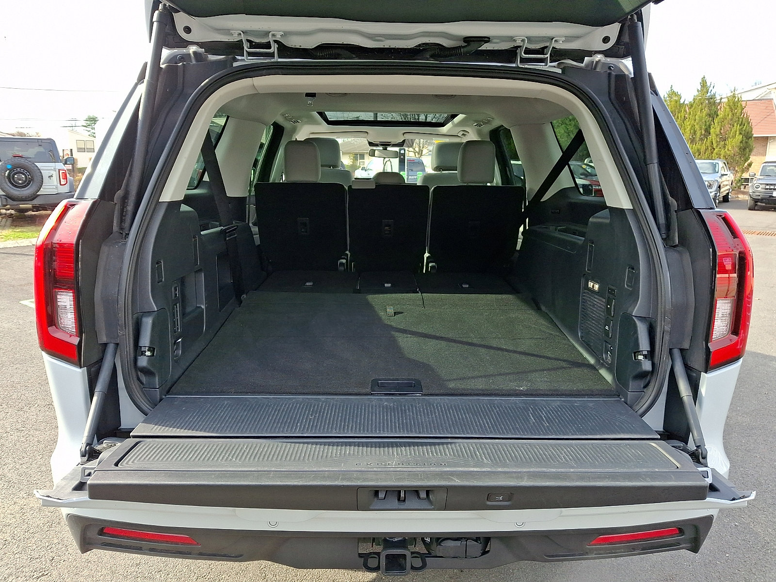 Certified 2025 Ford Expedition Max Active image 30