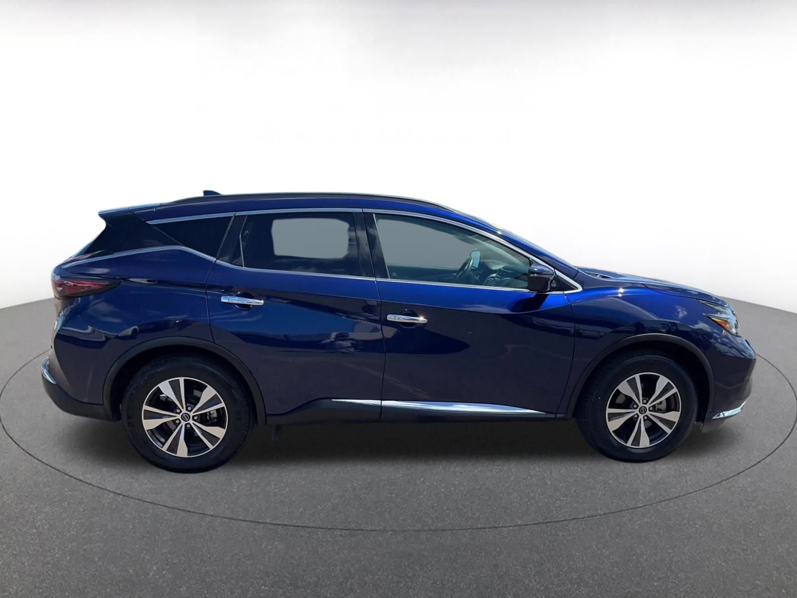 Used 2023 Nissan Murano SV image 16