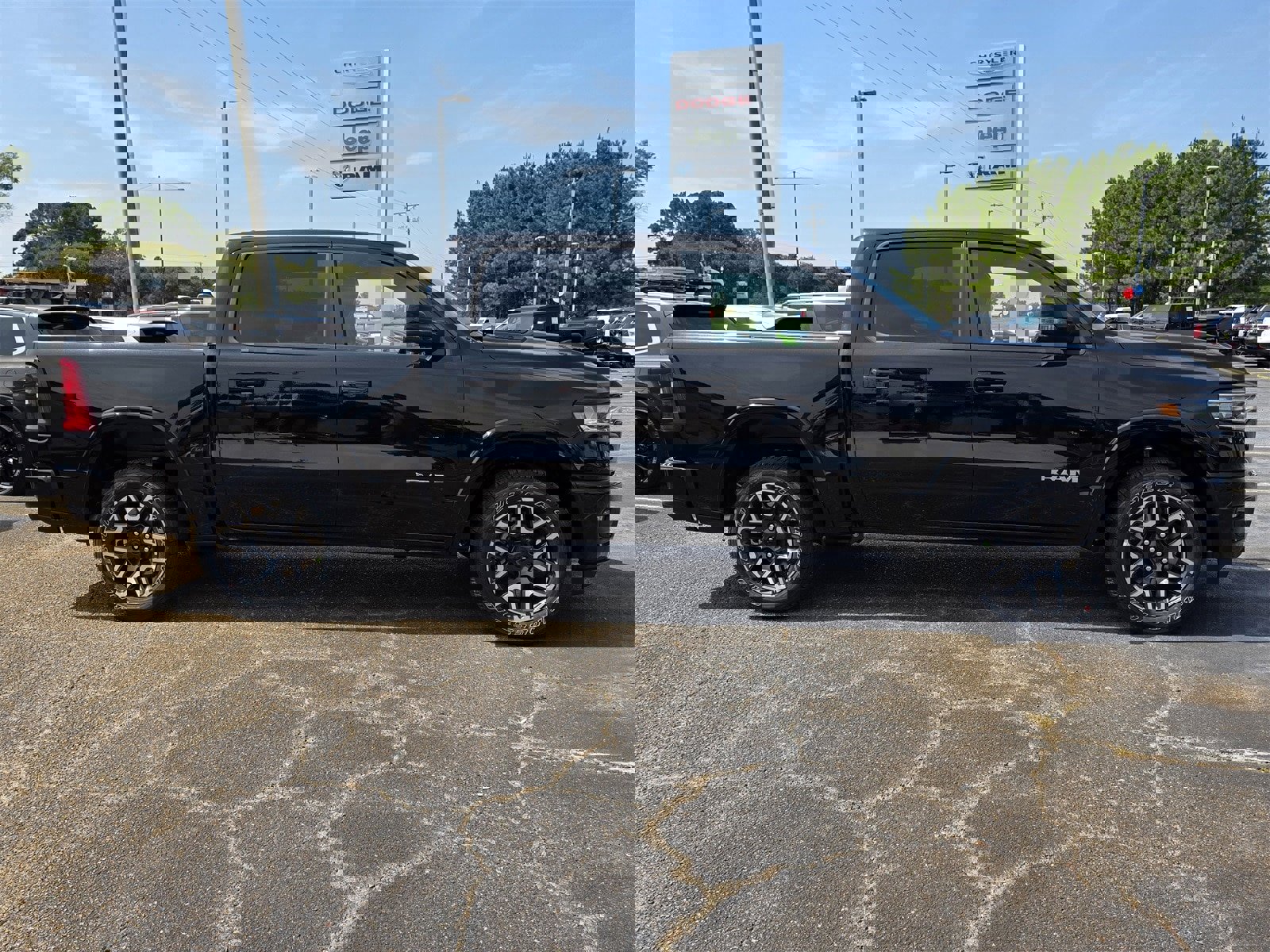 New 2026 RAM 1500 Laramie image 3