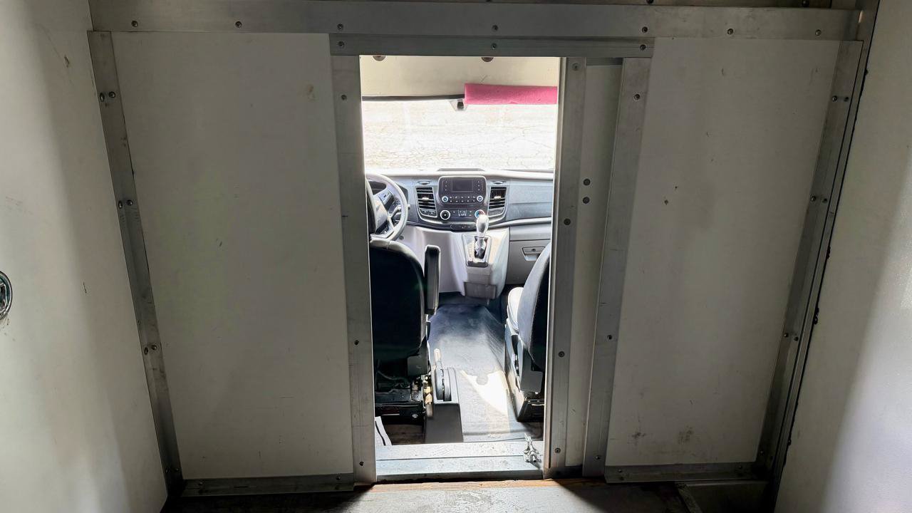 Used 2022 Ford Transit 350 DRW RWD image 10