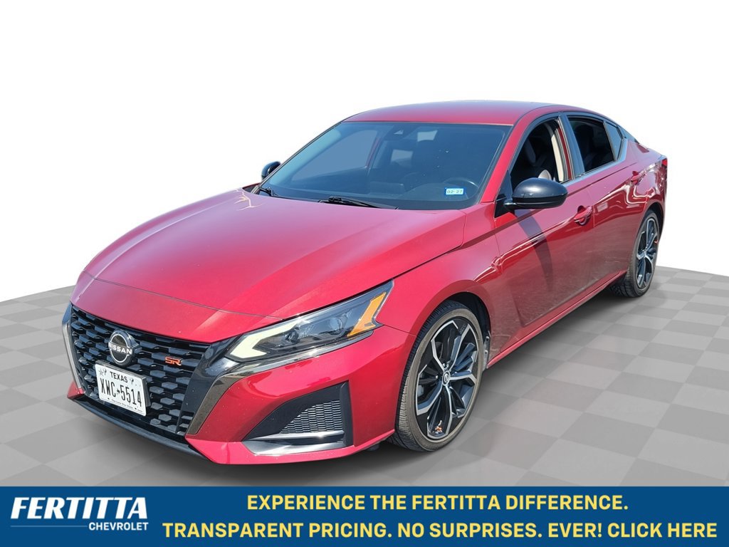 Used 2023 Nissan Altima 2.5 SR FWD image 1