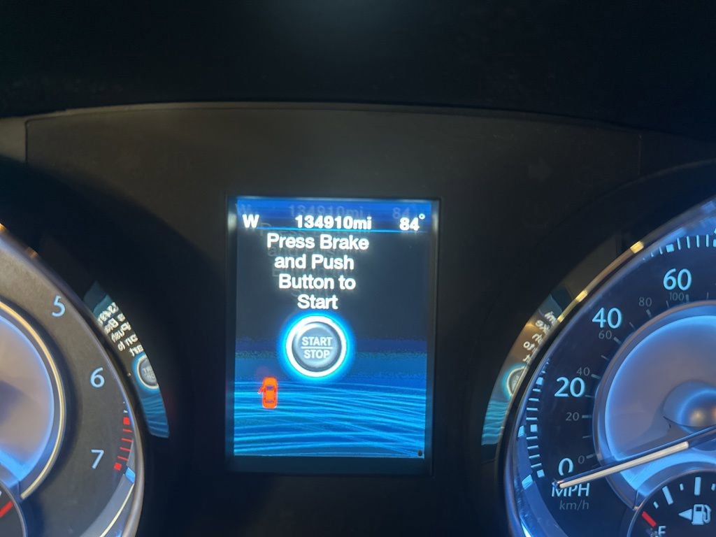 Used 2012 Chrysler 300 Limited image 3