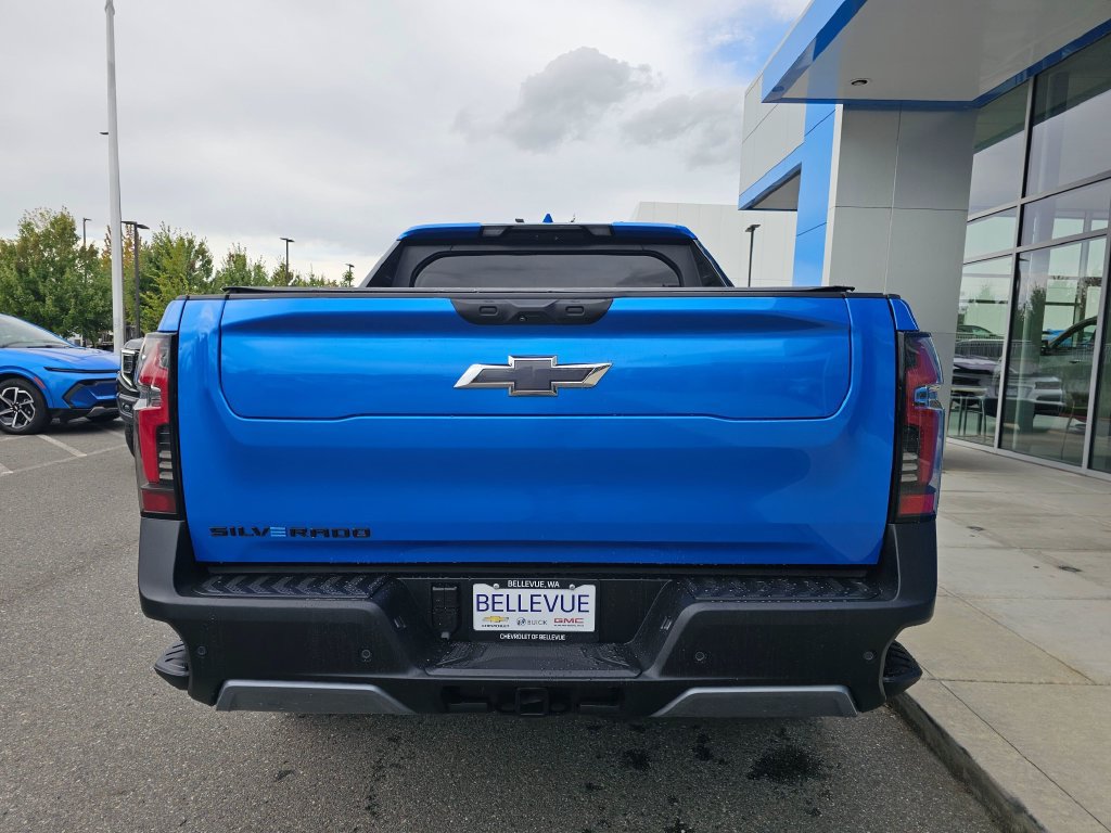 Used 2026 Chevrolet Silverado EV Trail Boss AWD/4WD image 6