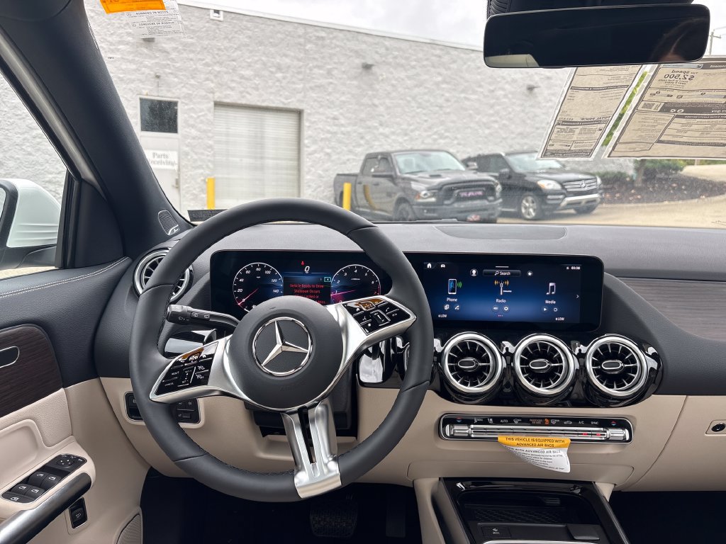 New 2026 Mercedes-Benz GLA 250 4MATIC image 13