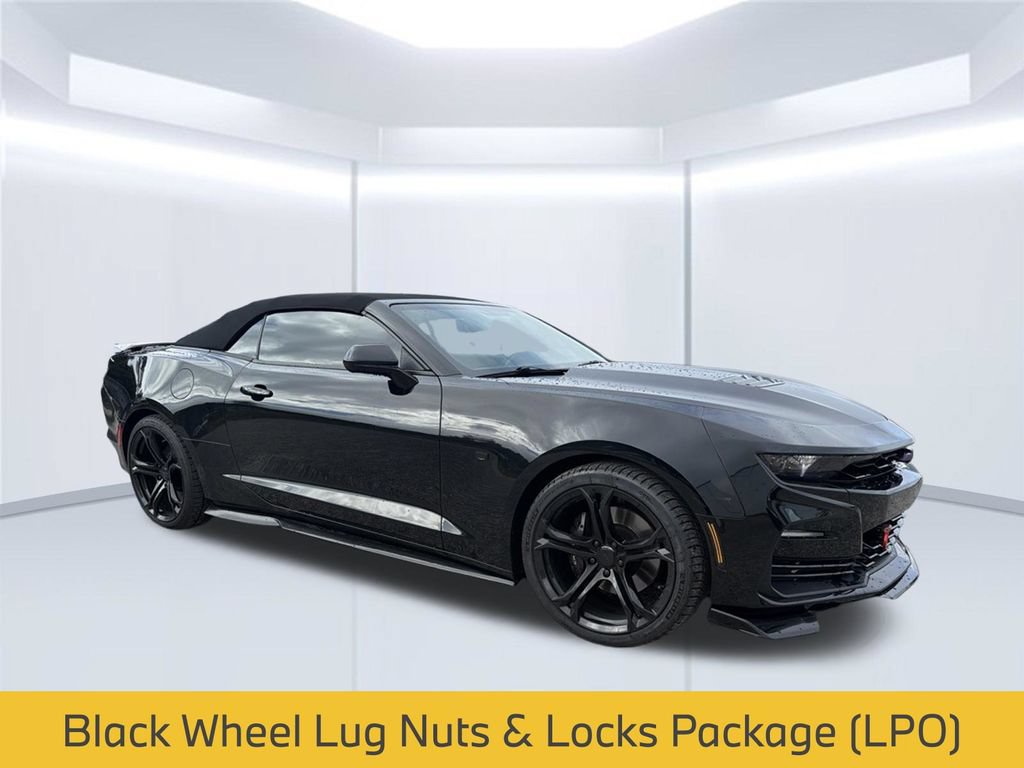 Used 2023 Chevrolet Camaro SS RWD image 4