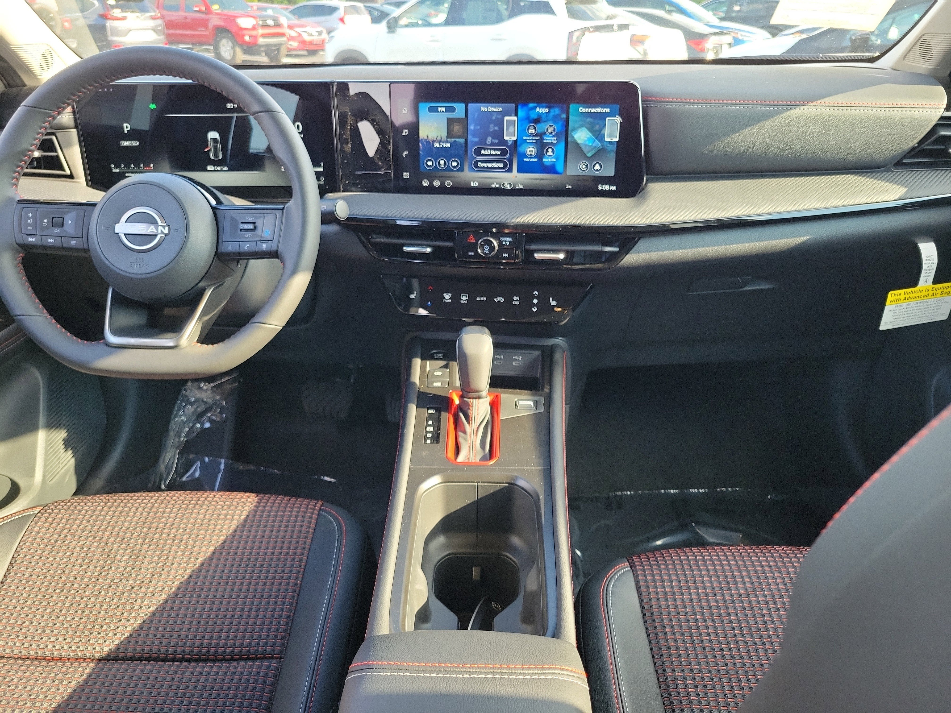 New 2026 Nissan Kicks SR w/ Cold Weather Package image 9