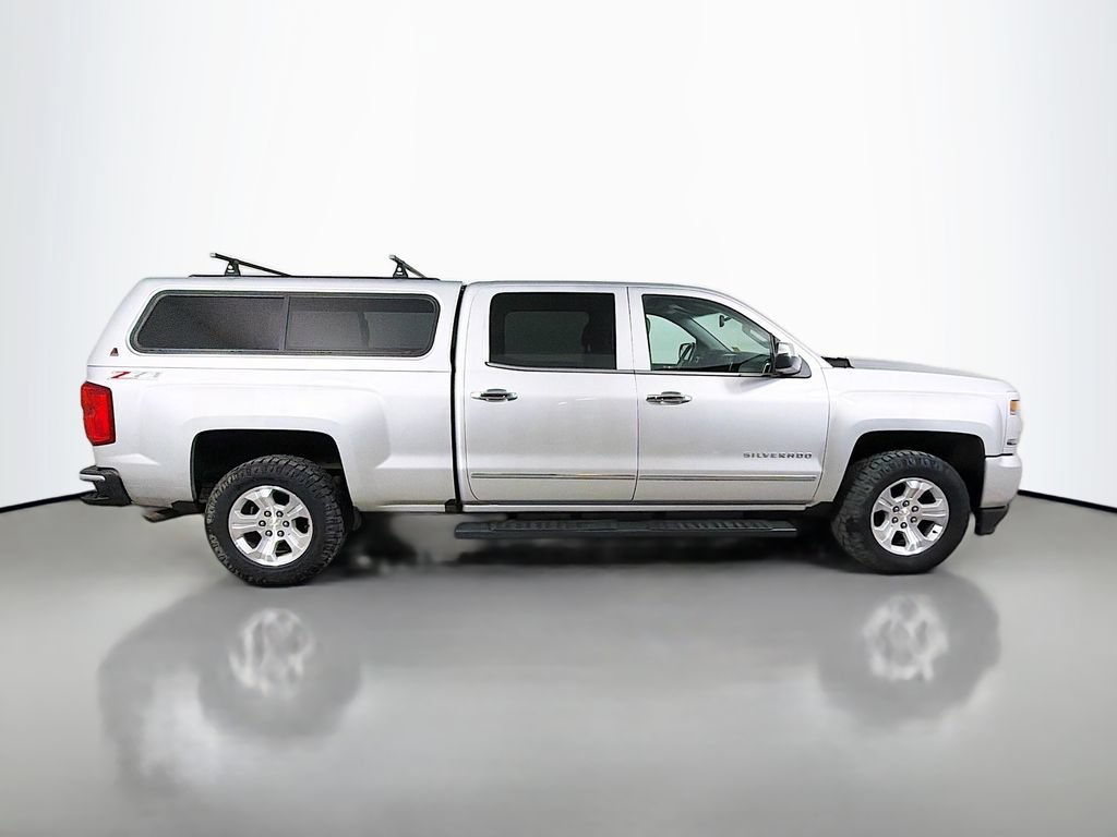 Used 2017 Chevrolet Silverado 1500 LTZ Z71 w/ LTZ Plus Package AWD/4WD image 5