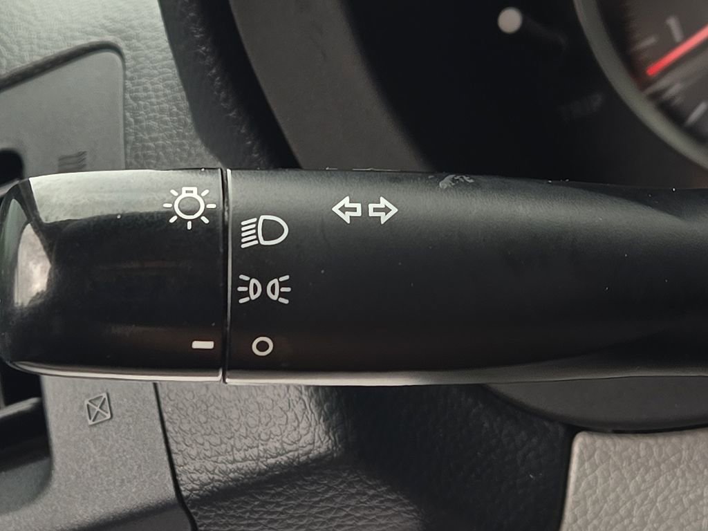 Used 2015 Subaru Forester 2.5i w/ Alloy Wheel Package image 17