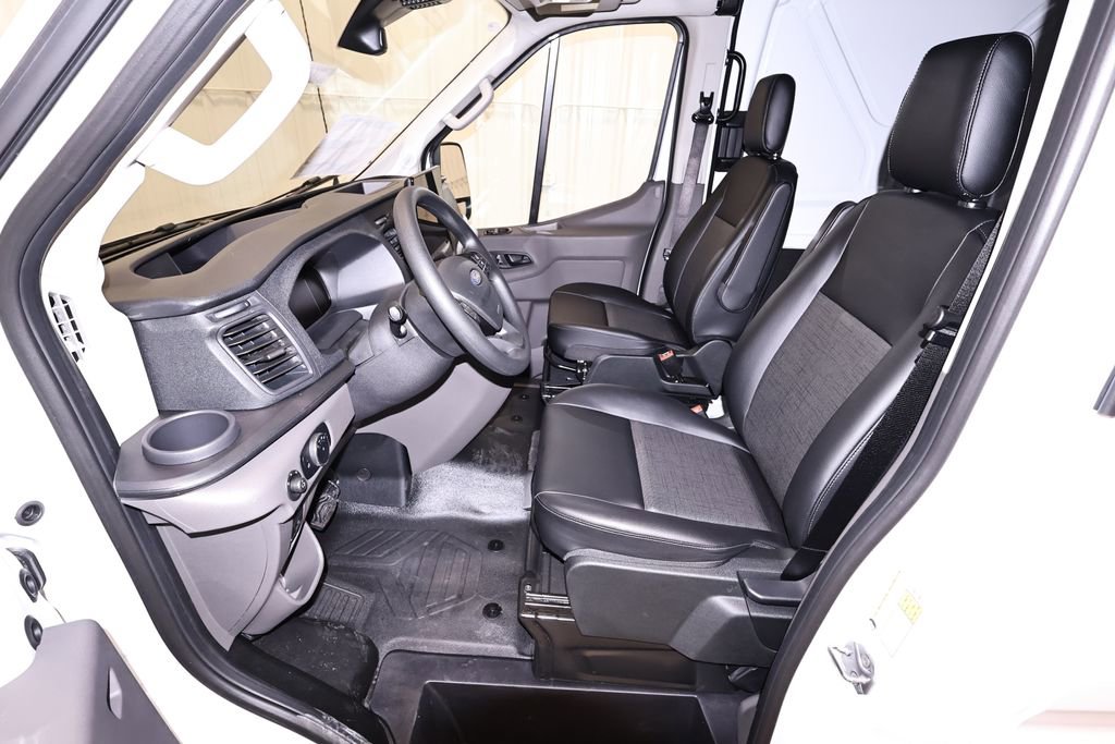 New 2026 Ford Transit 250 148 Medium Roof Extended AWD image 13