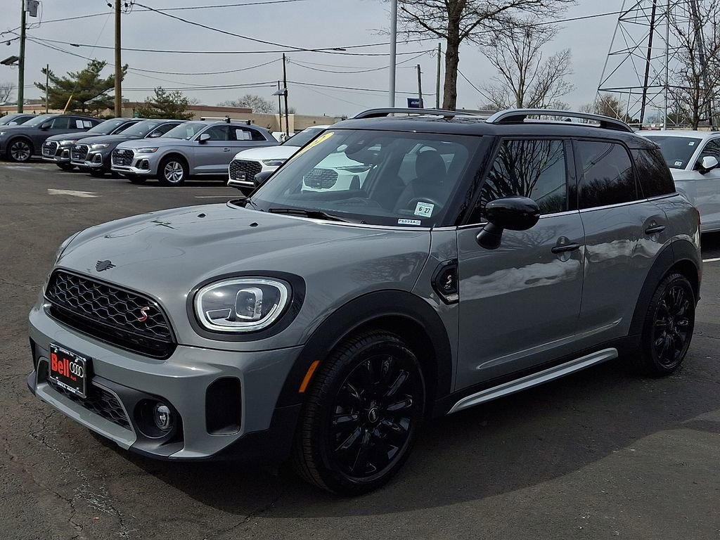 Used 2022 MINI Cooper Countryman S w/ Premium Package image 10