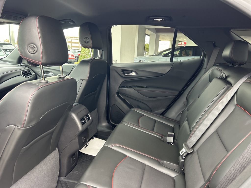 Certified 2024 Chevrolet Equinox RS w/ RS Leather Package image 18
