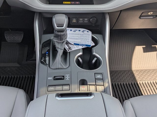 New 2026 Toyota Highlander XLE AWD/4WD image 18