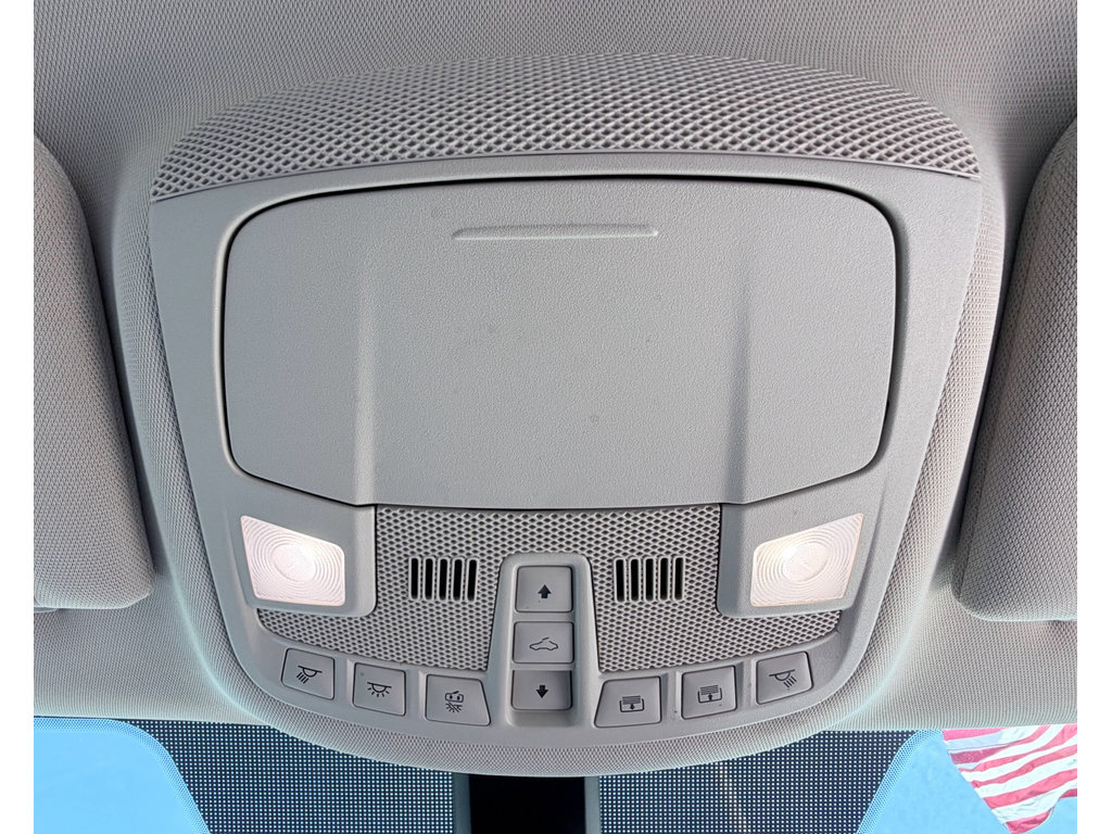 Used 2018 Lincoln MKC Reserve w/ Lincoln MKC Climate Package image 17