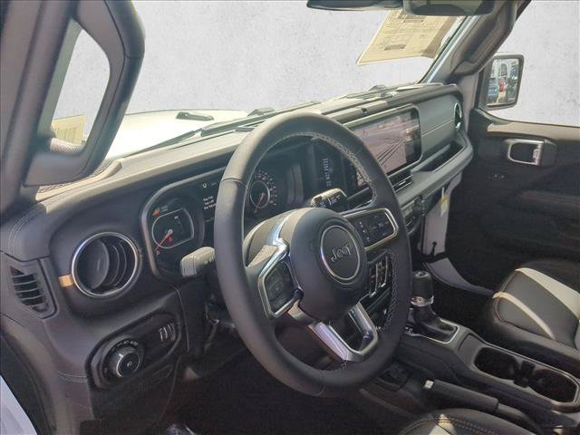 New 2026 Jeep Wrangler Unlimited Sahara AWD/4WD image 3