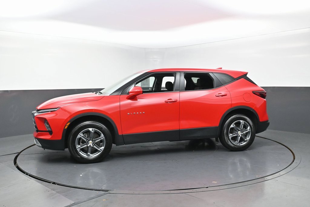 Used 2023 Chevrolet Blazer LT image 10
