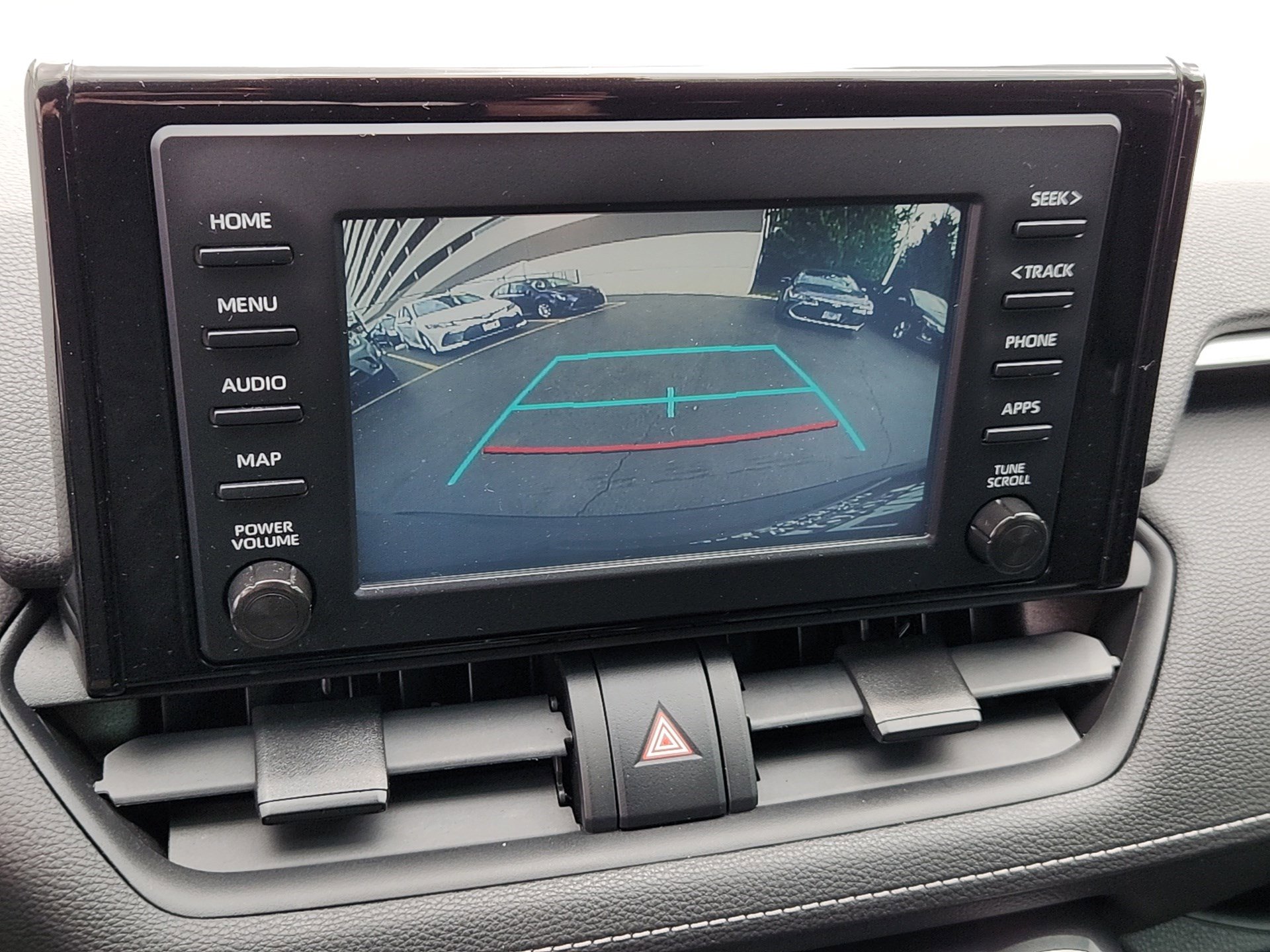 Used 2019 Toyota RAV4 XLE w/ Convenience Package AWD/4WD image 15