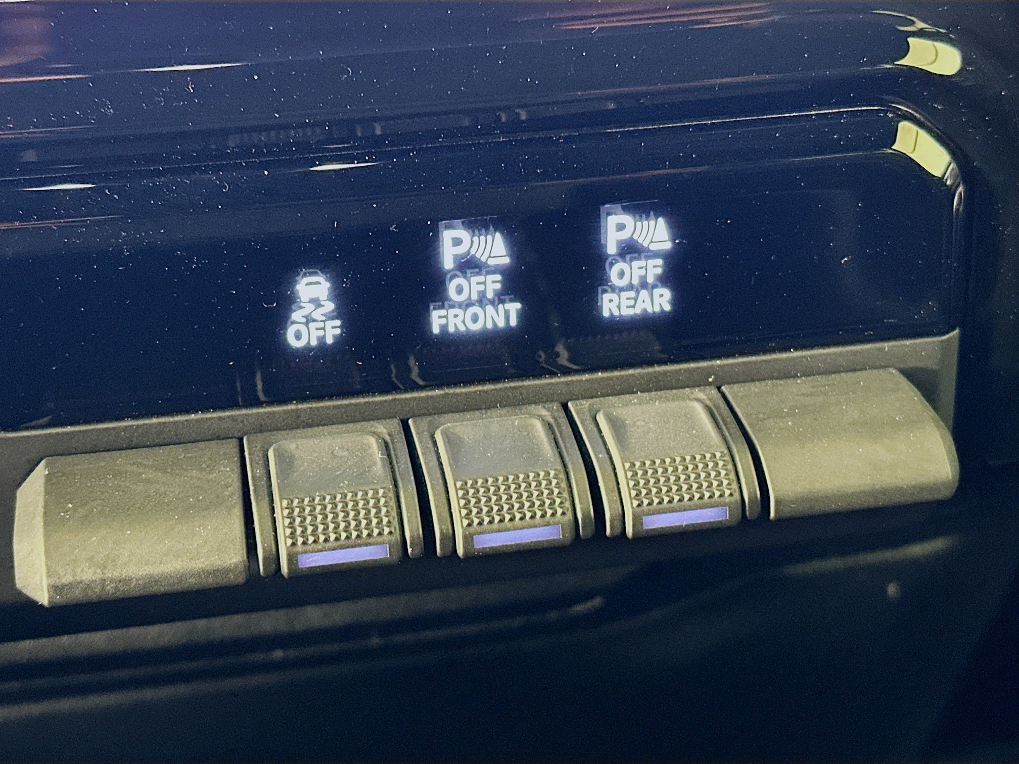 Used 2025 RAM 1500 Laramie image 26