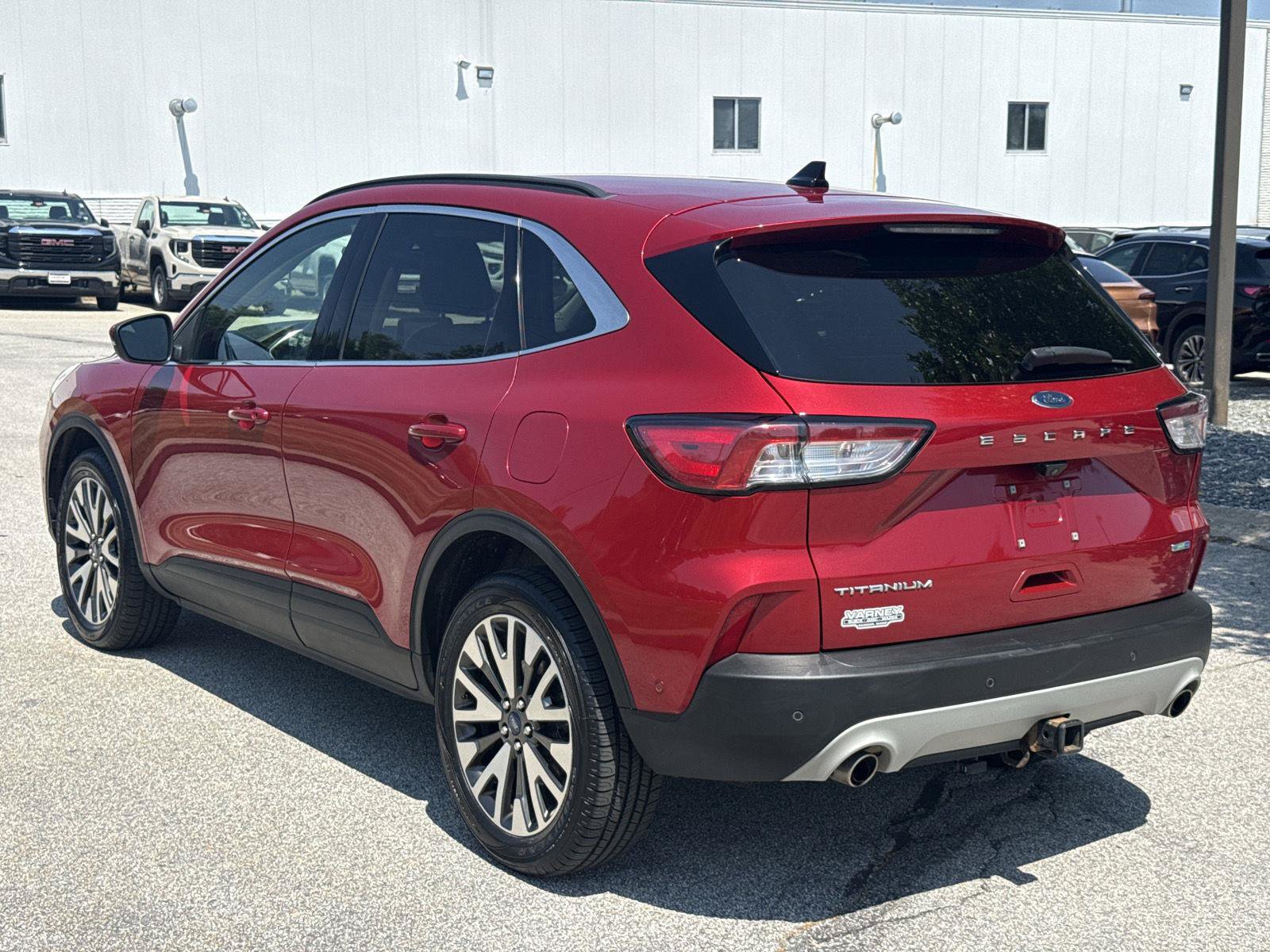 Used 2020 Ford Escape Titanium AWD/4WD image 12