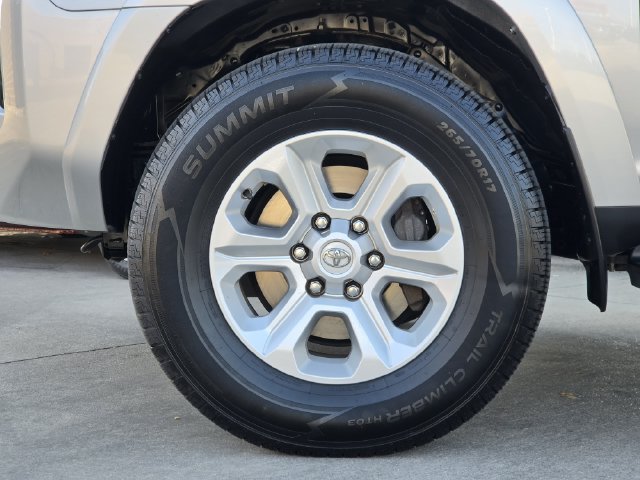 Certified 2024 Toyota 4Runner SR5 AWD/4WD image 8