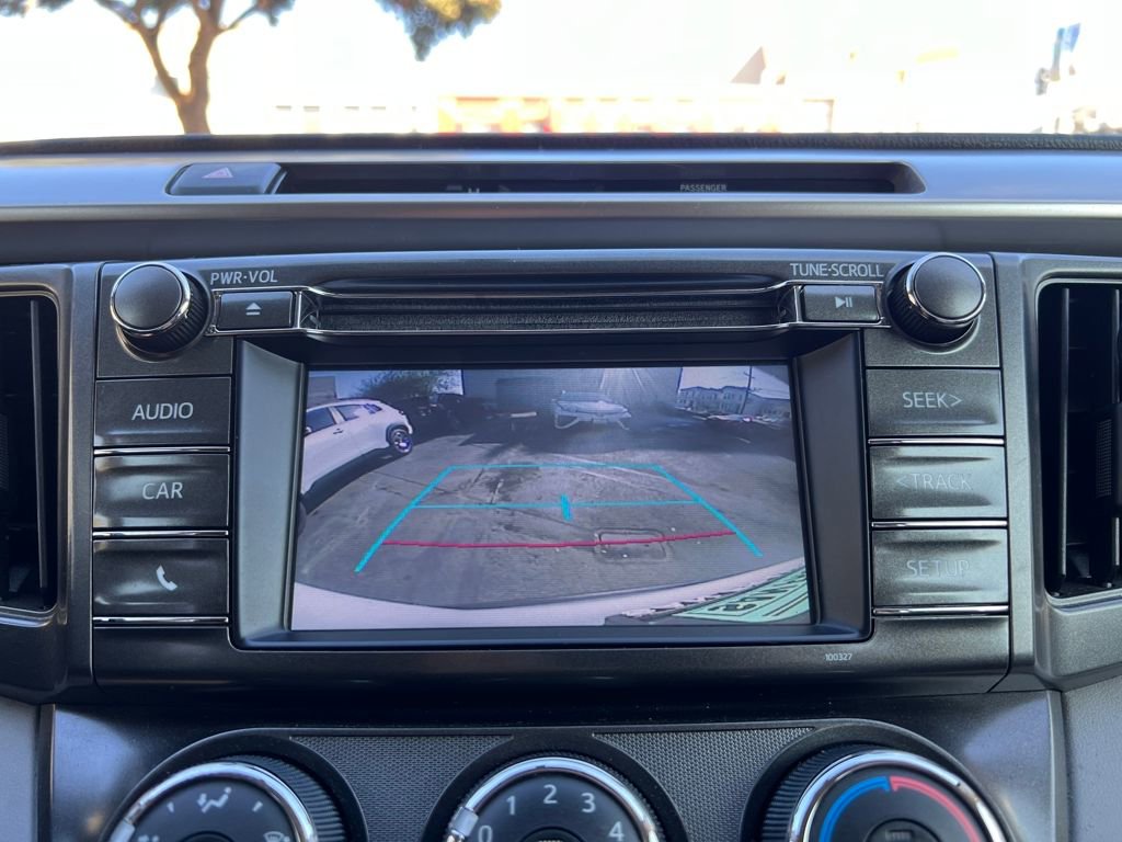 Used 2015 Toyota RAV4 LE image 26