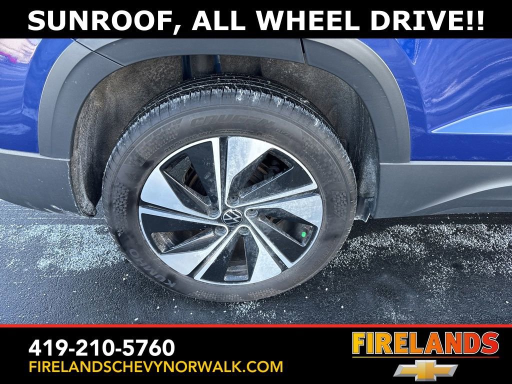Used 2024 Volkswagen Taos SE w/ Panoramic Sunroof Package image 18