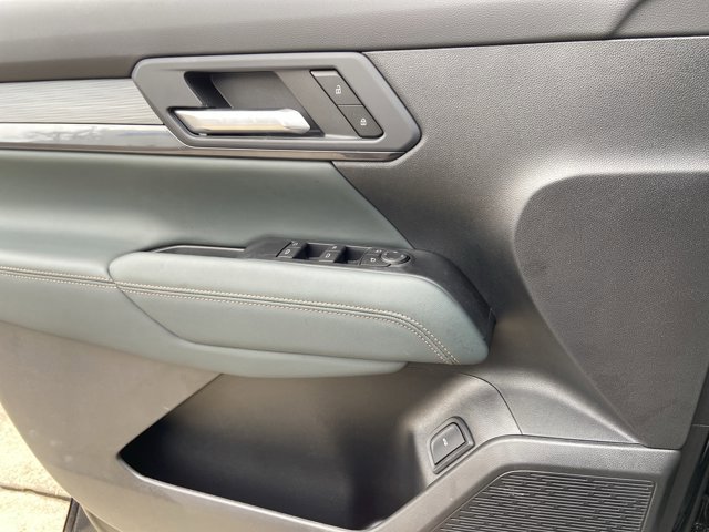 Used 2026 GMC Terrain AT4 image 50