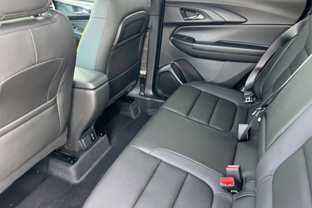New 2026 Chevrolet TrailBlazer ACTIV w/ Convenience Package FWD image 9