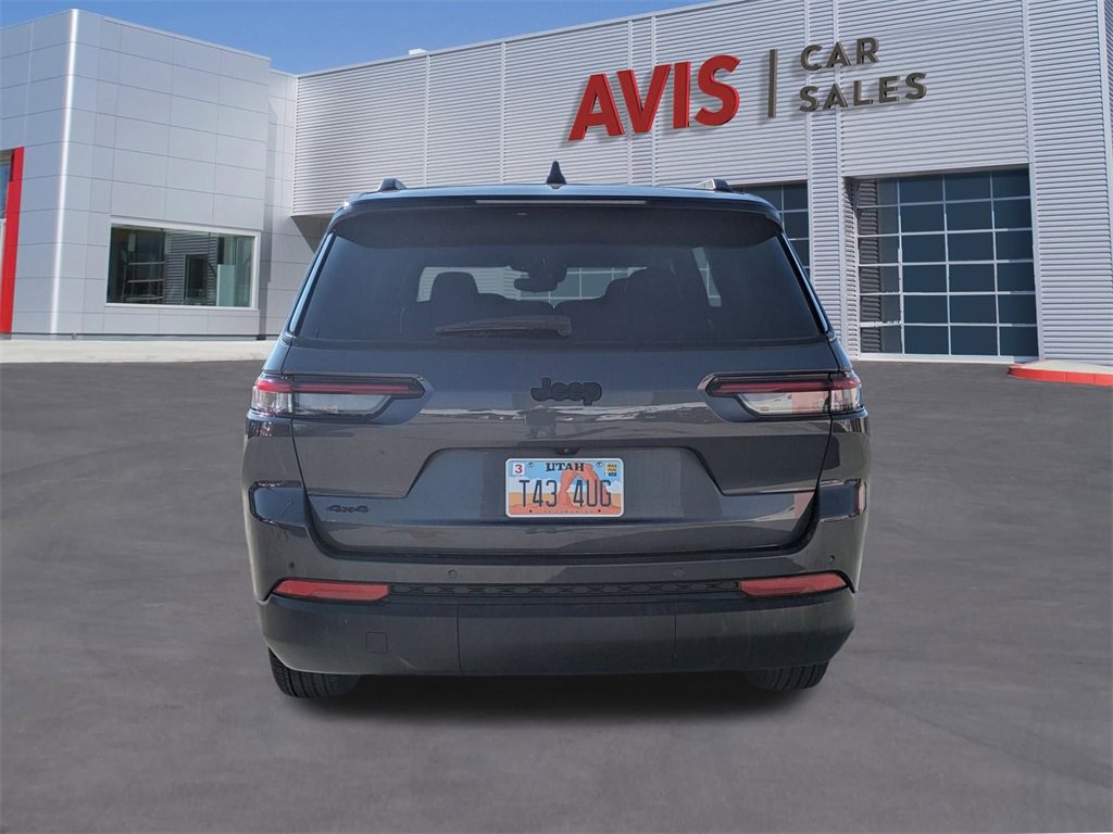 Used 2024 Jeep Grand Cherokee L Laredo image 7