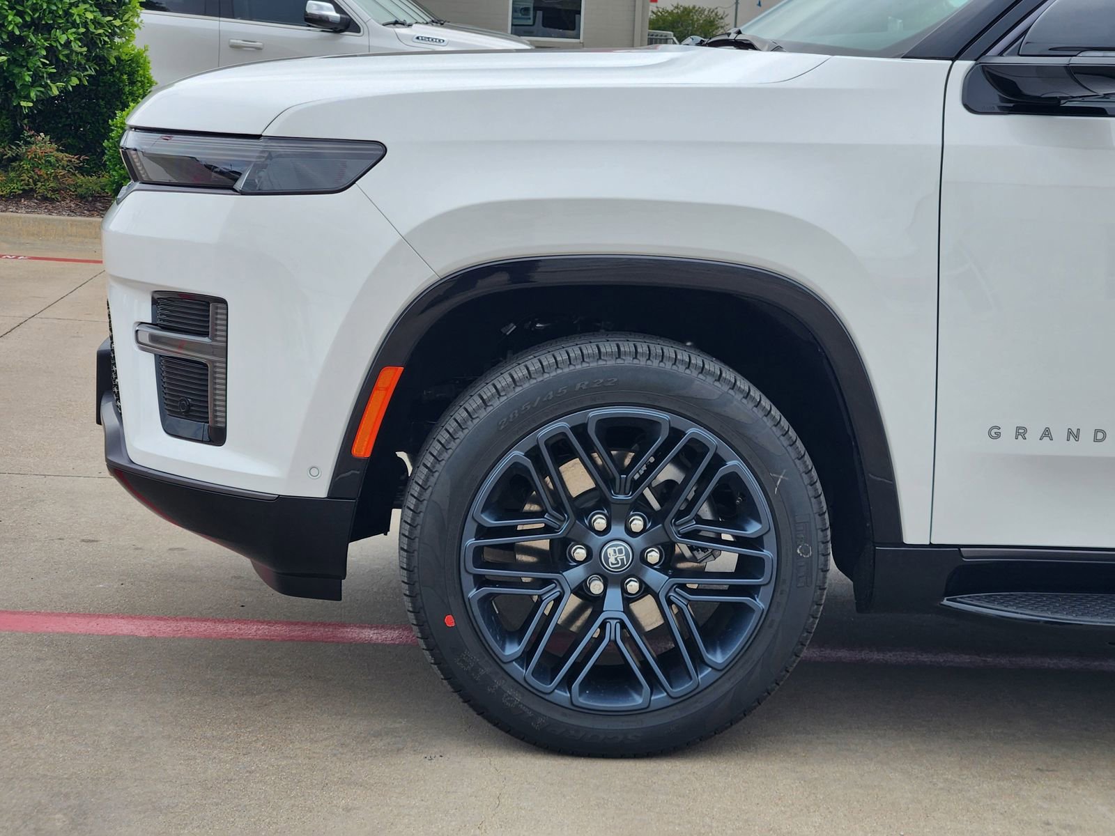 New 2026 Jeep Grand Wagoneer 4WD image 10
