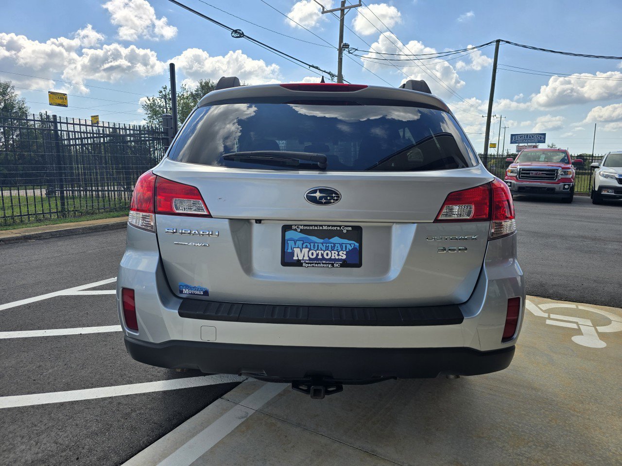 Used 2013 Subaru Outback 3.6R Limited image 5