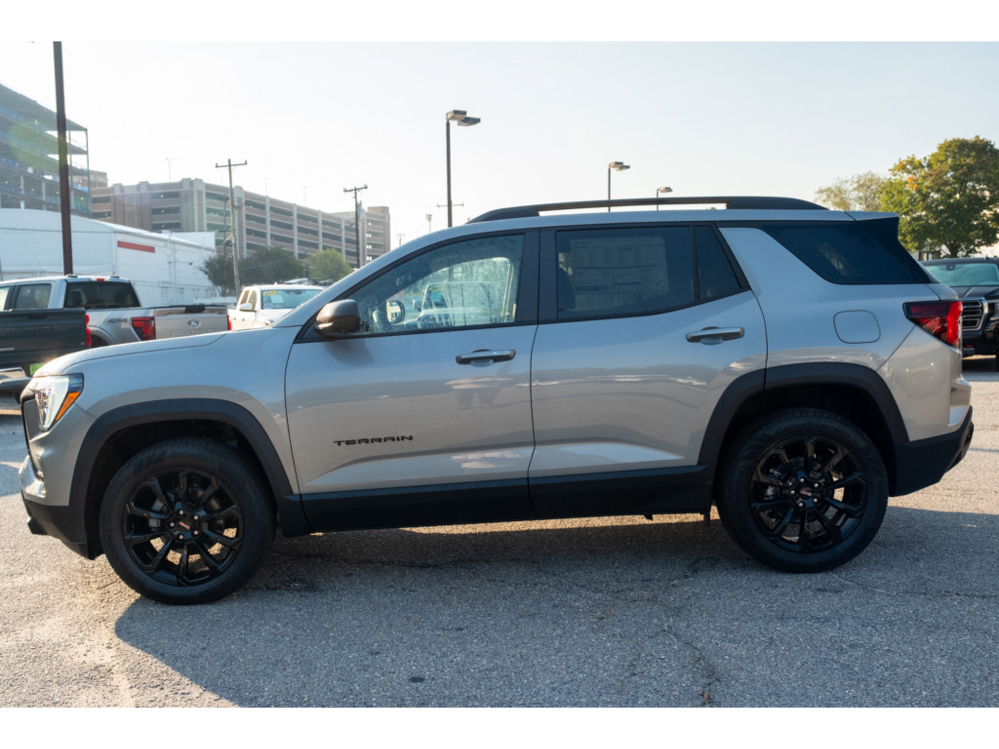 New 2027 GMC Terrain Elevation w/ Elevation Premium Package FWD image 5