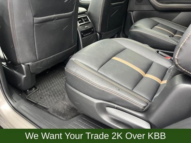 Used 2024 MAZDA CX-90 3.3 Turbo w/ Premium Plus Pkg image 14