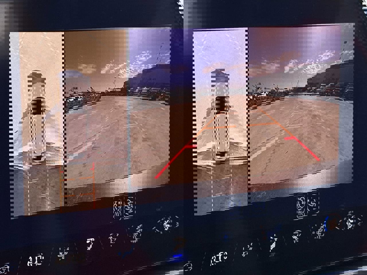 New 2026 Chevrolet Equinox EV RS image 16