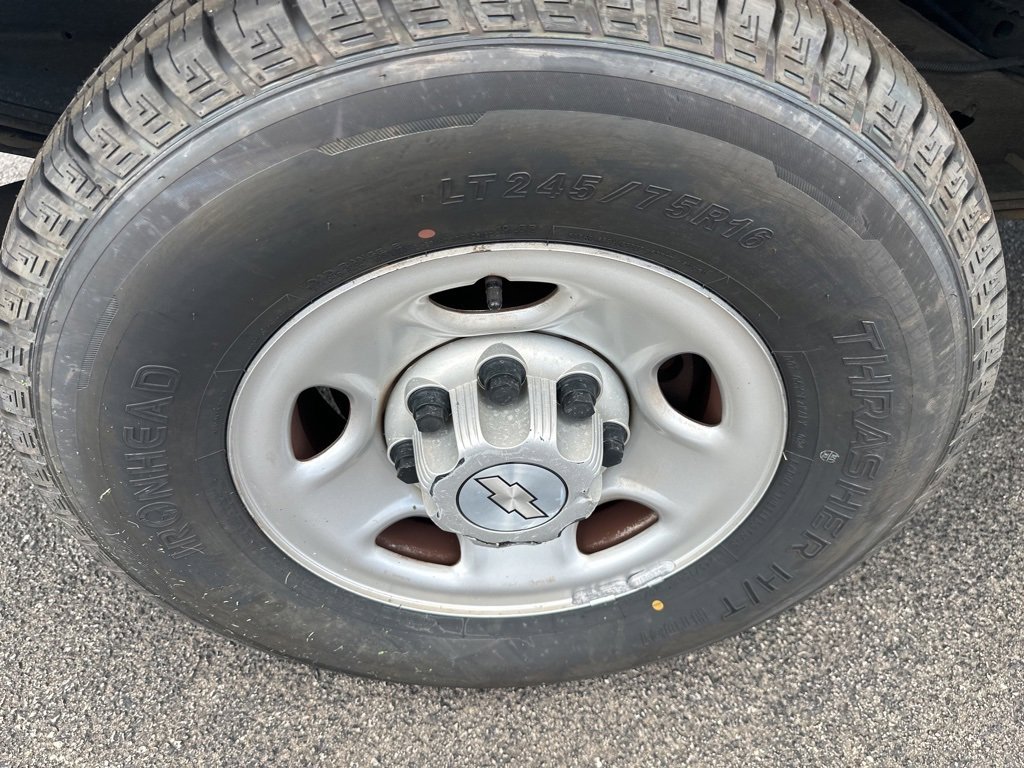 Used 2018 Chevrolet Express 2500 Work Van image 16