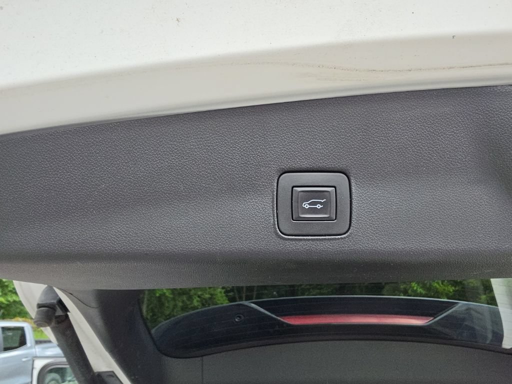 Certified 2024 Chevrolet TrailBlazer LT w/ Convenience Package FWD image 34