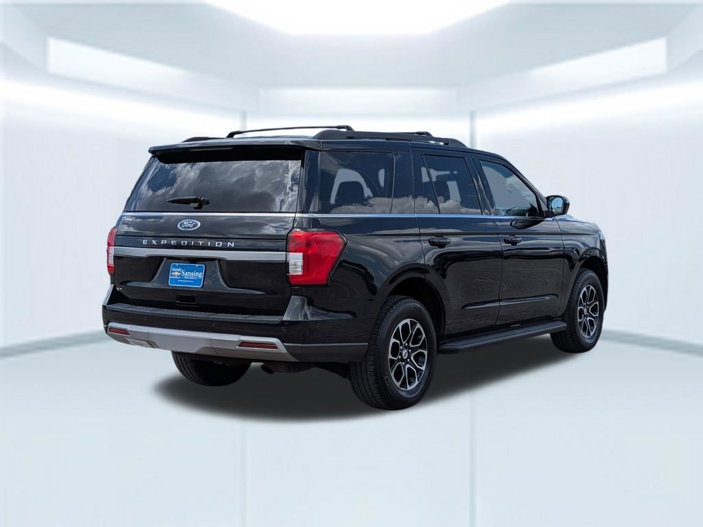 Used 2024 Ford Expedition XLT AWD/4WD image 6