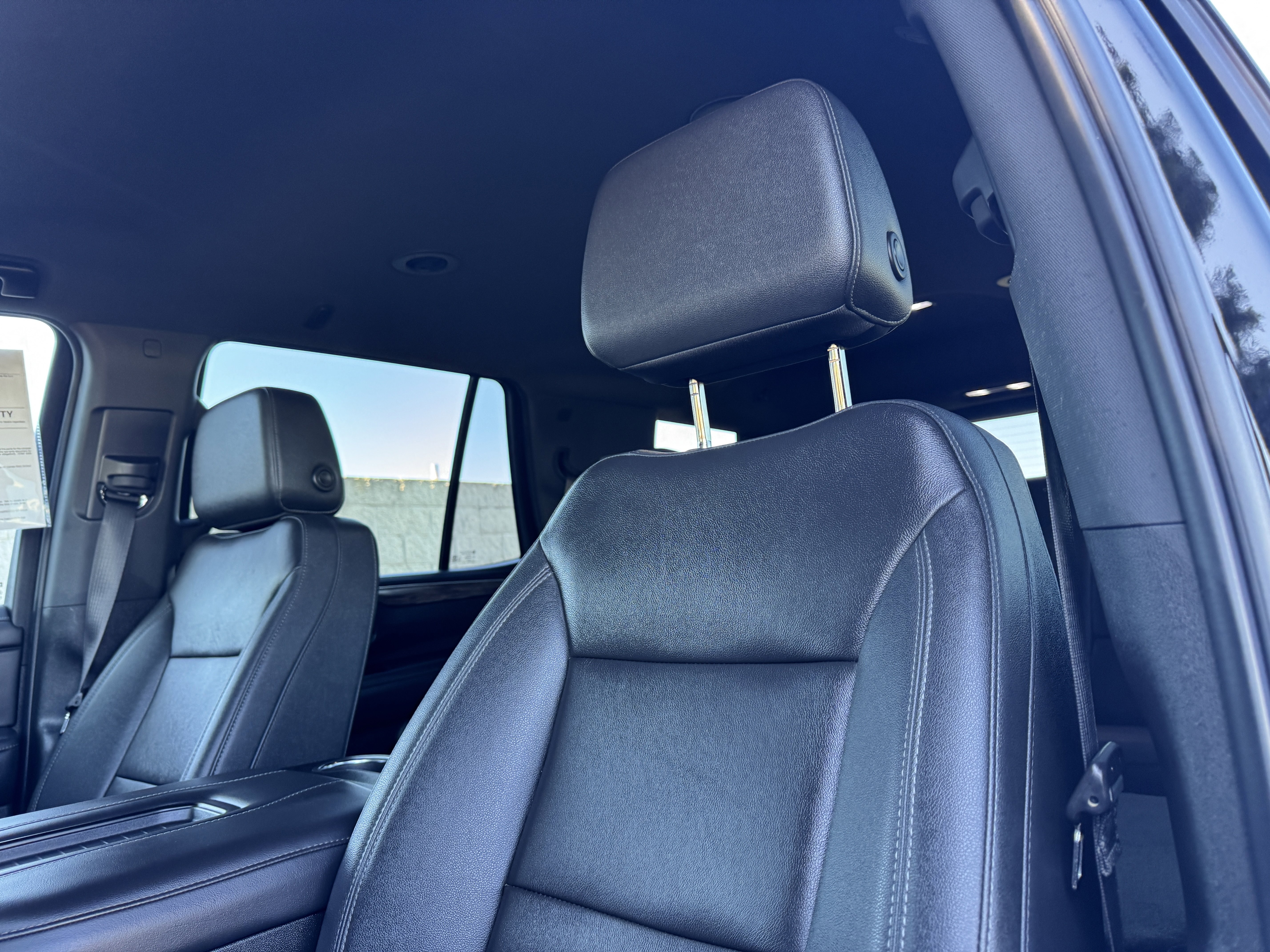 Certified 2022 Chevrolet Tahoe Z71 w/ Luxury Package image 12