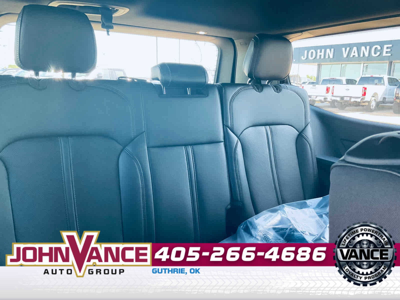Used 2024 Jeep Wagoneer 4WD image 14