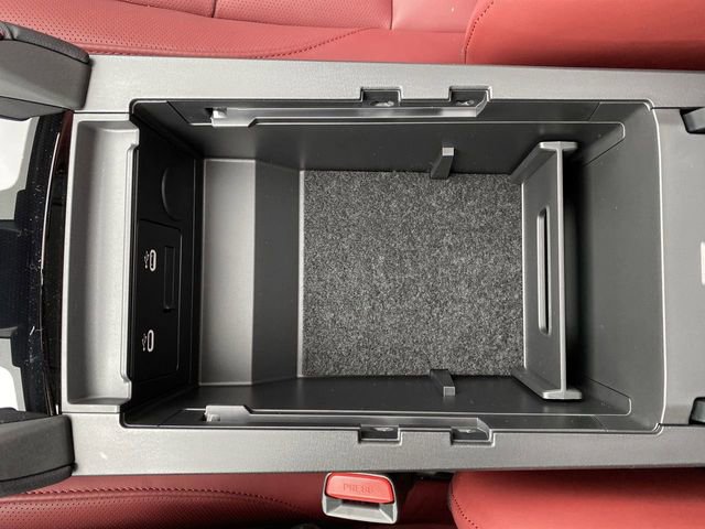 New 2026 MAZDA MAZDA3 Carbon image 24