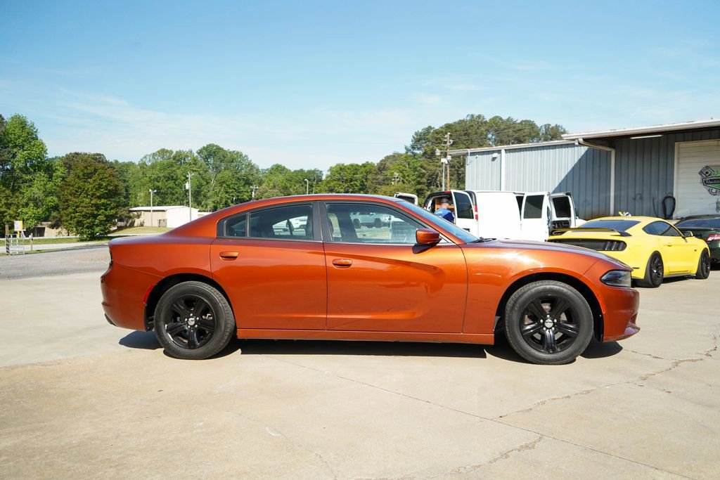 Used 2021 Dodge Charger SXT w/ Leather Interior Group image 3