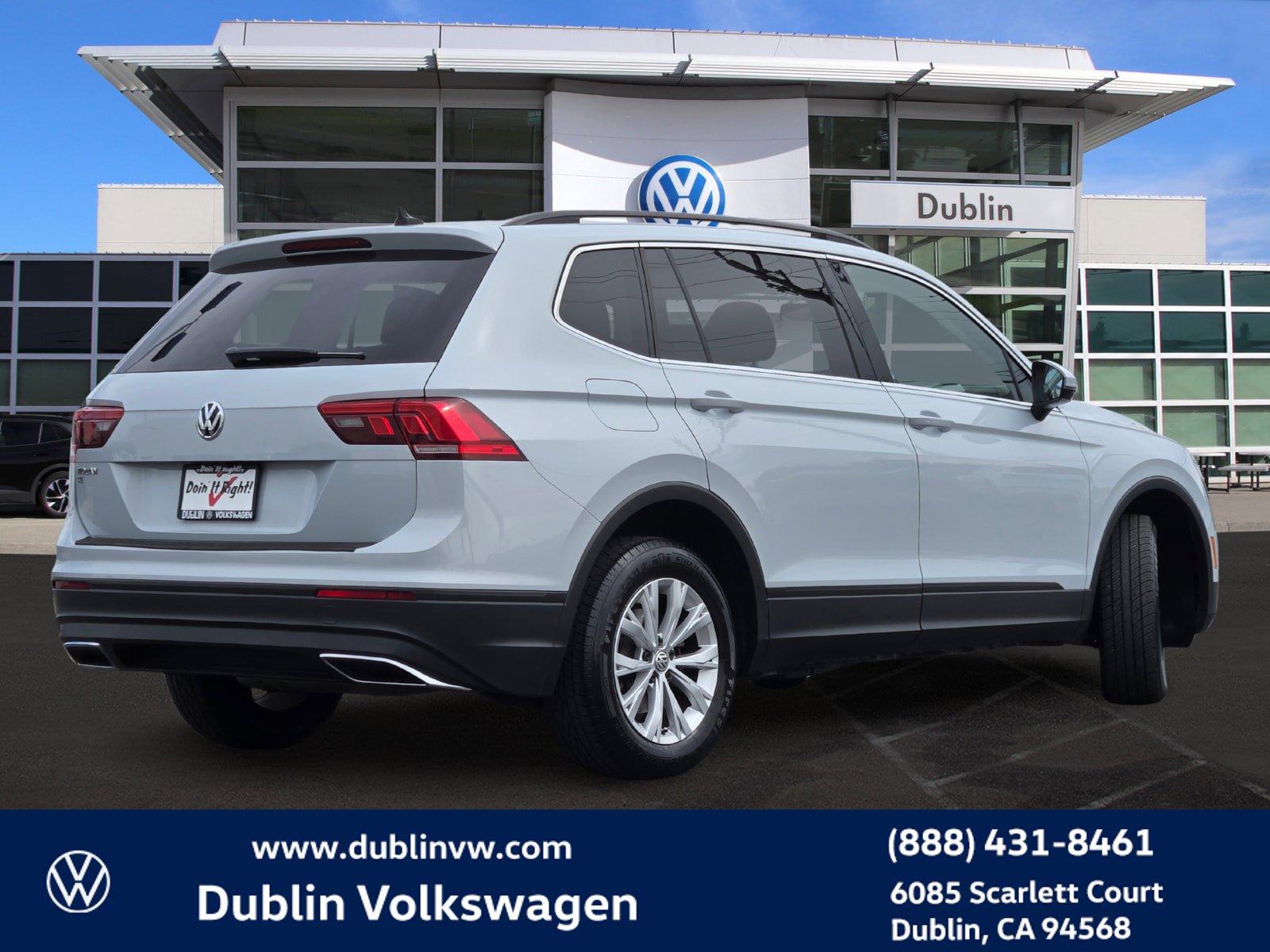 Used 2019 Volkswagen Tiguan SE FWD image 4