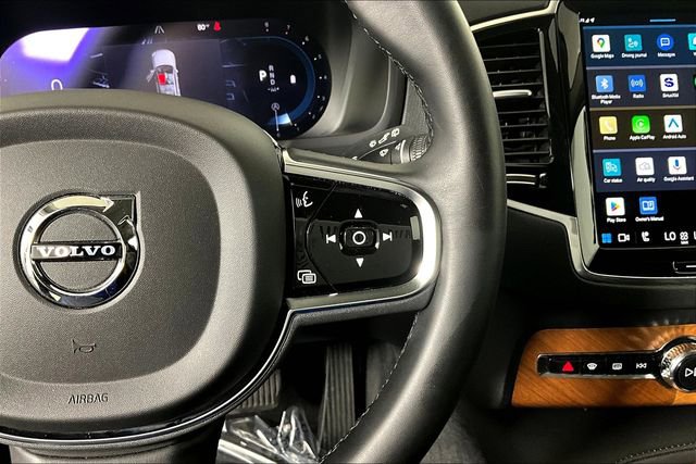 Used 2024 Volvo XC90 B6 Plus image 19