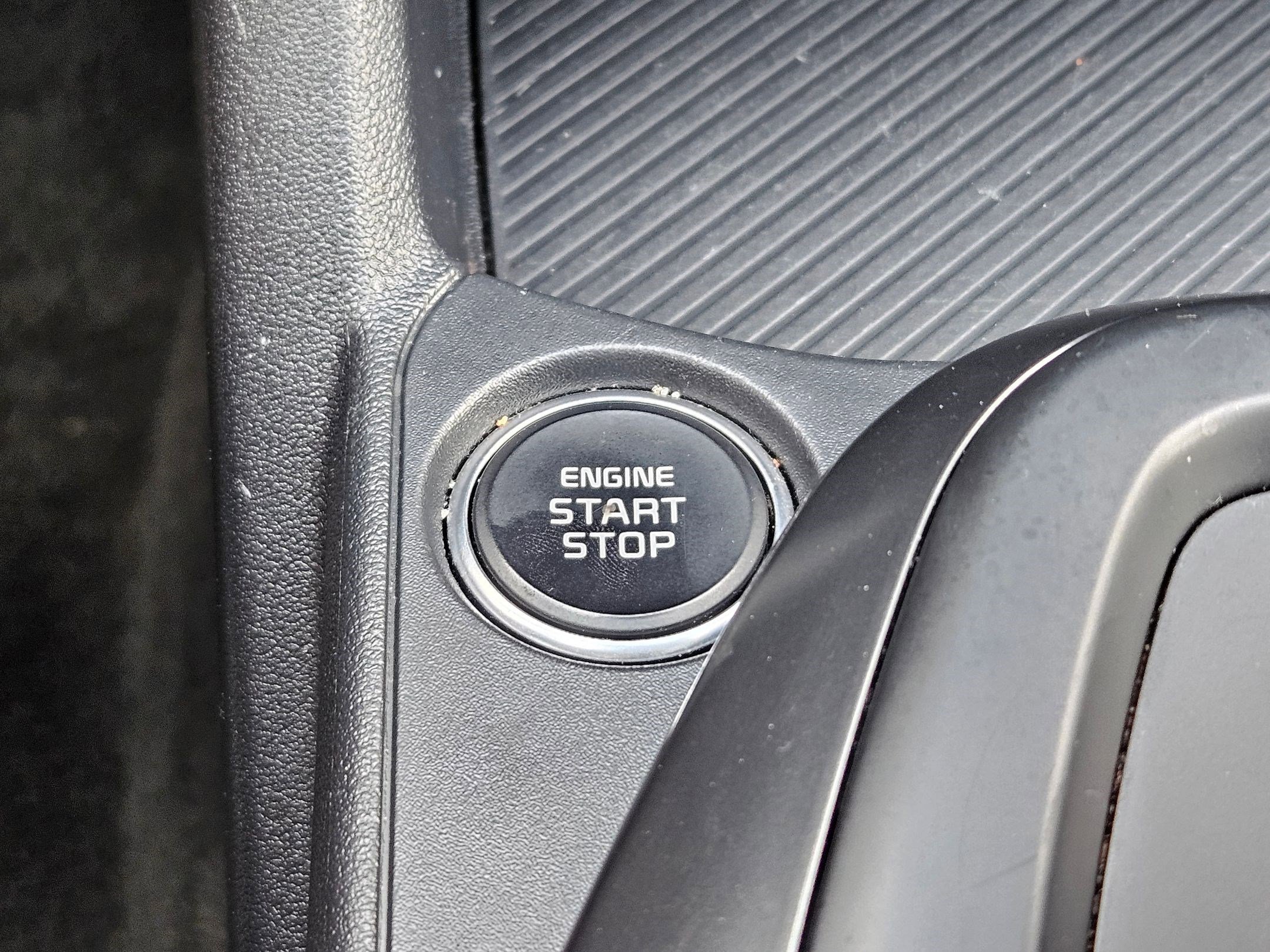 Used 2025 Kia K4 FWD image 23