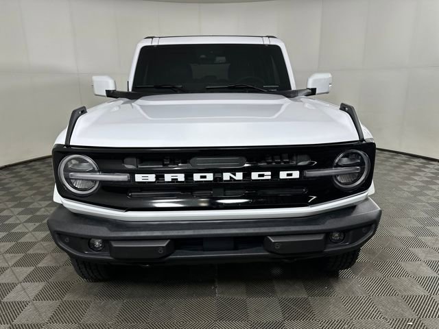 Used 2023 Ford Bronco Outer Banks image 8