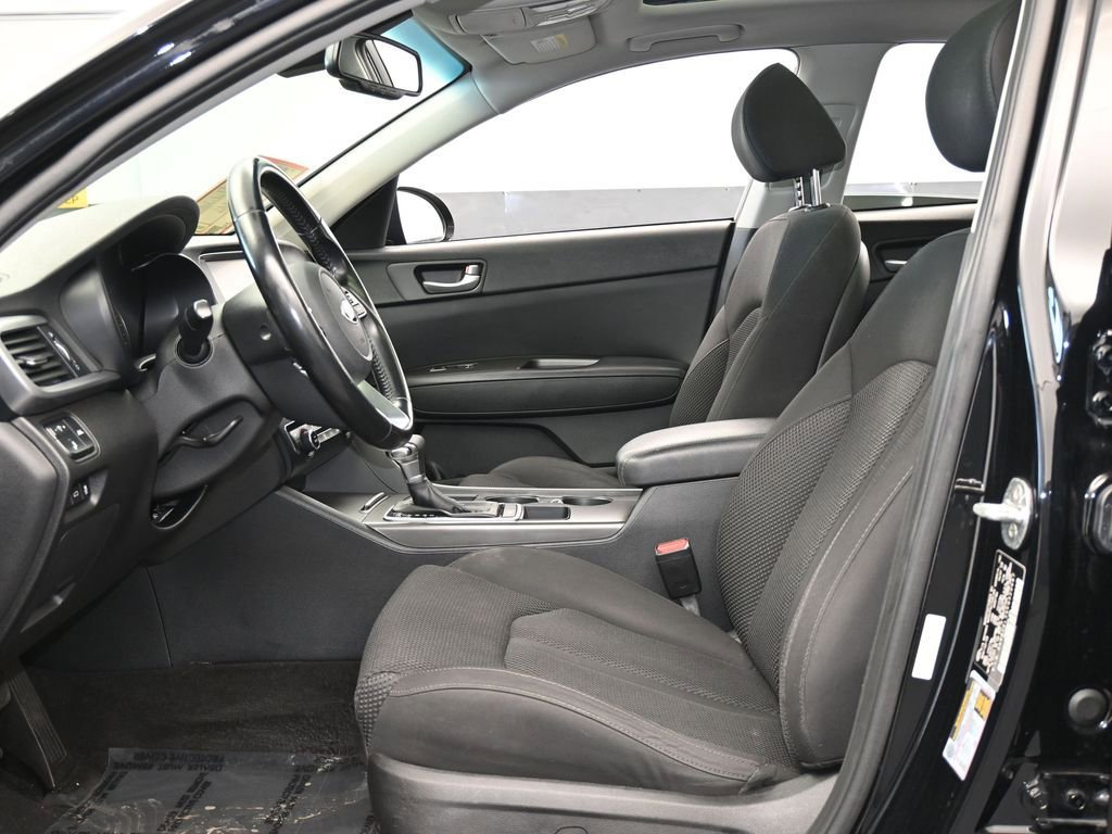 Used 2019 Kia Optima LX w/ LX Premium Package image 12