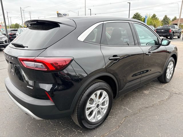 Used 2023 Ford Escape Active AWD/4WD image 7