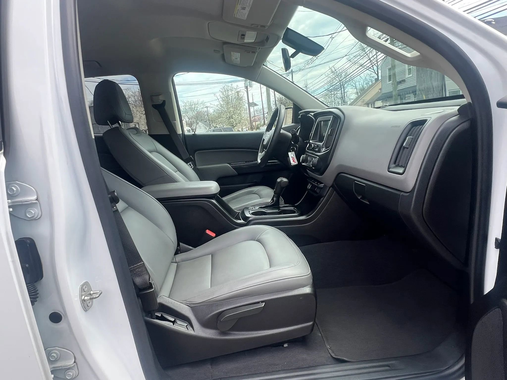 Used 2019 Chevrolet Colorado W/T w/ WT Convenience Package AWD/4WD image 30