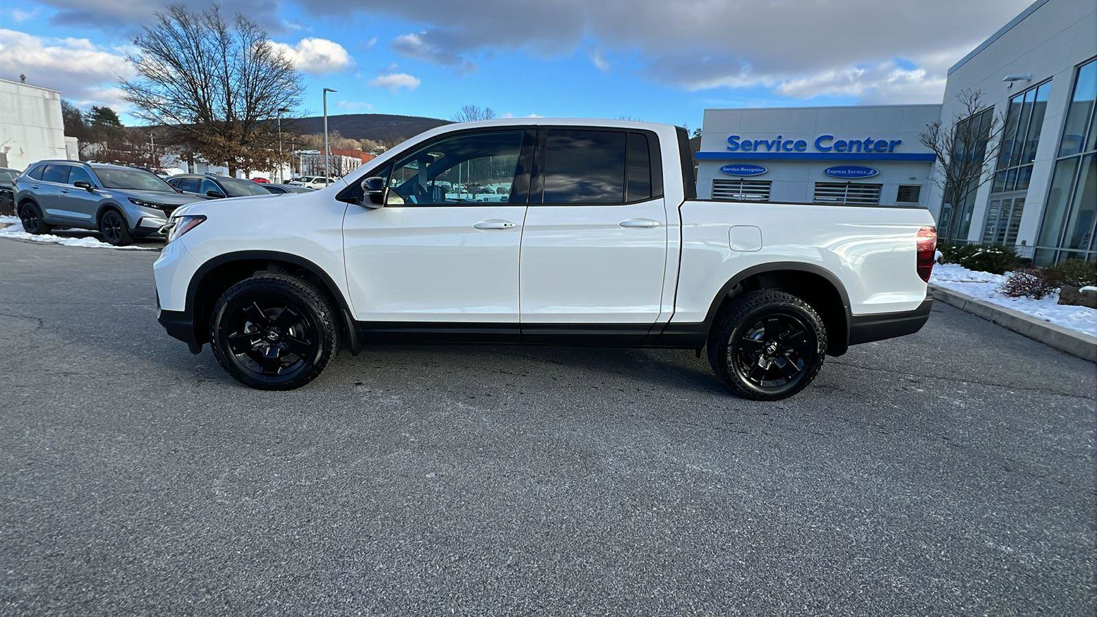 New 2026 Honda Ridgeline Black Edition image 7
