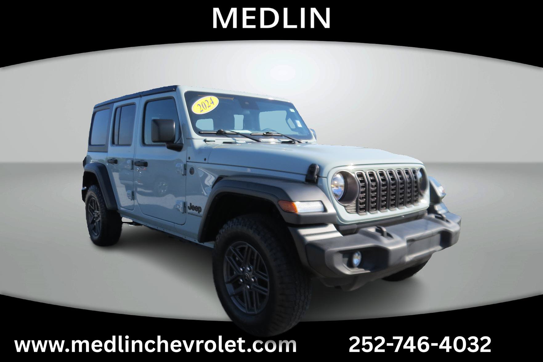 Used 2024 Jeep Wrangler Unlimited Sport AWD/4WD image 2