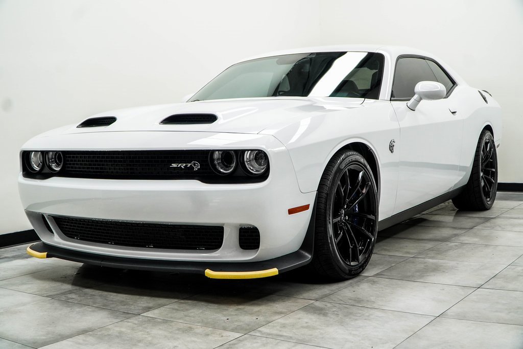 Used 2023 Dodge Challenger SRT Hellcat image 6